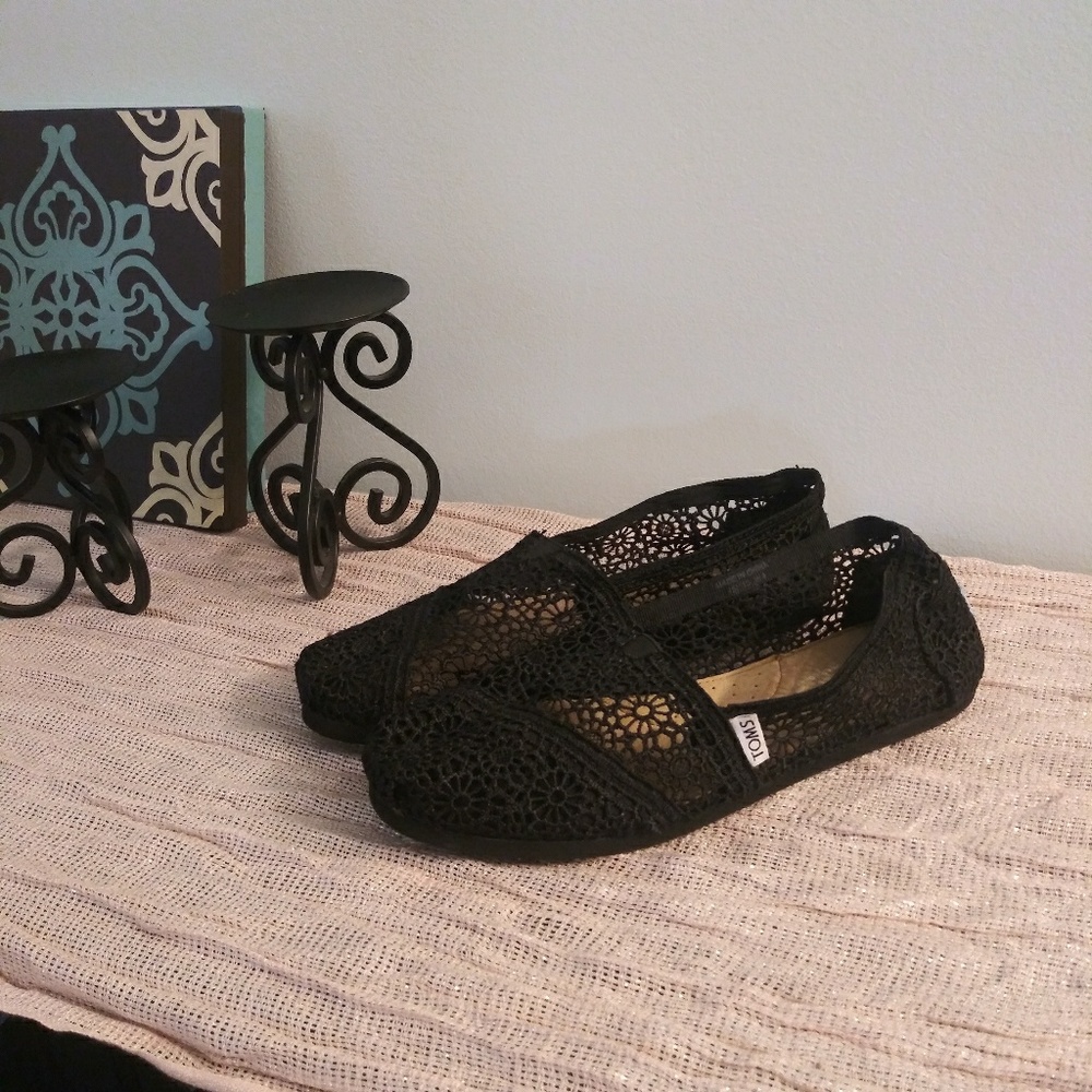 TOMS Lace Floral Flats Size 8.5W